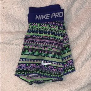 NIKE PROS !